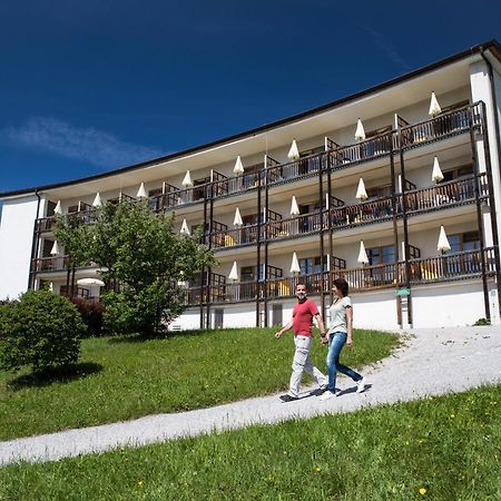 Gesundheits- & Wellness Resort St. Josef Durrnberg Exterior photo